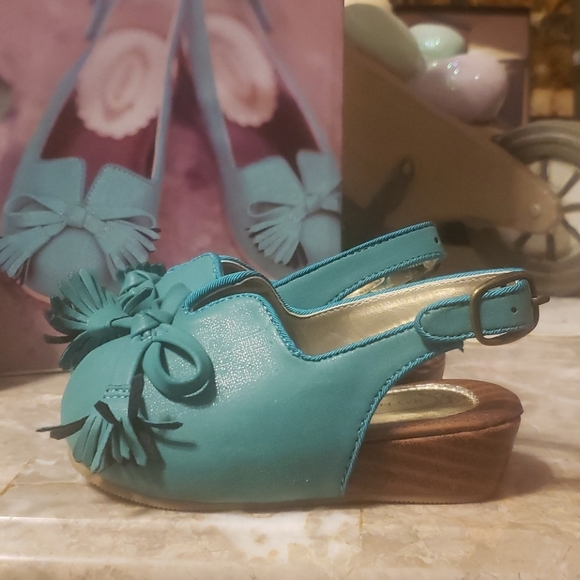 JOYFOLIE "RALEIGH" TEAL CLOGS - Picture 4 of 9
